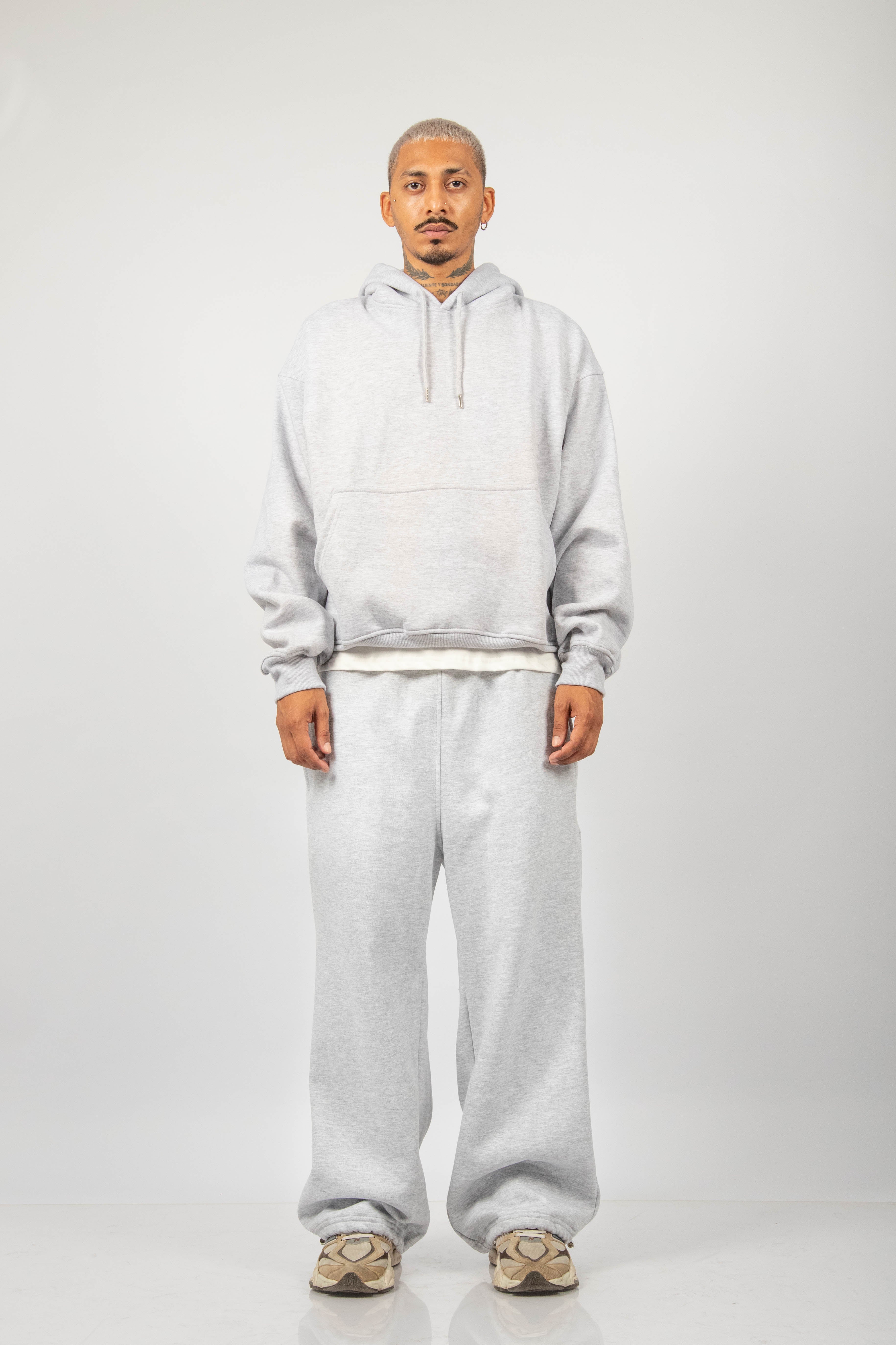 HODDIE MELANGE
