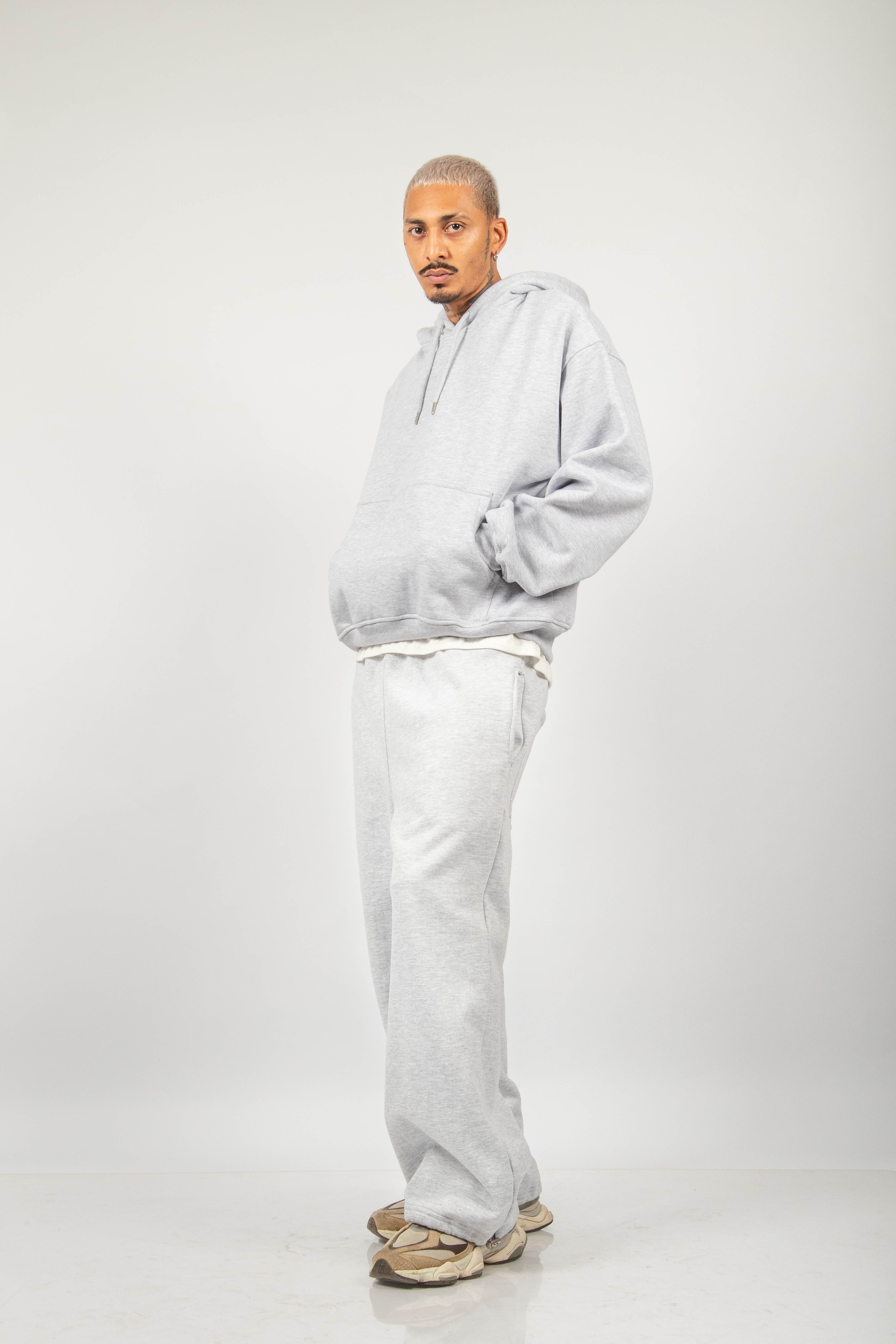 HODDIE MELANGE