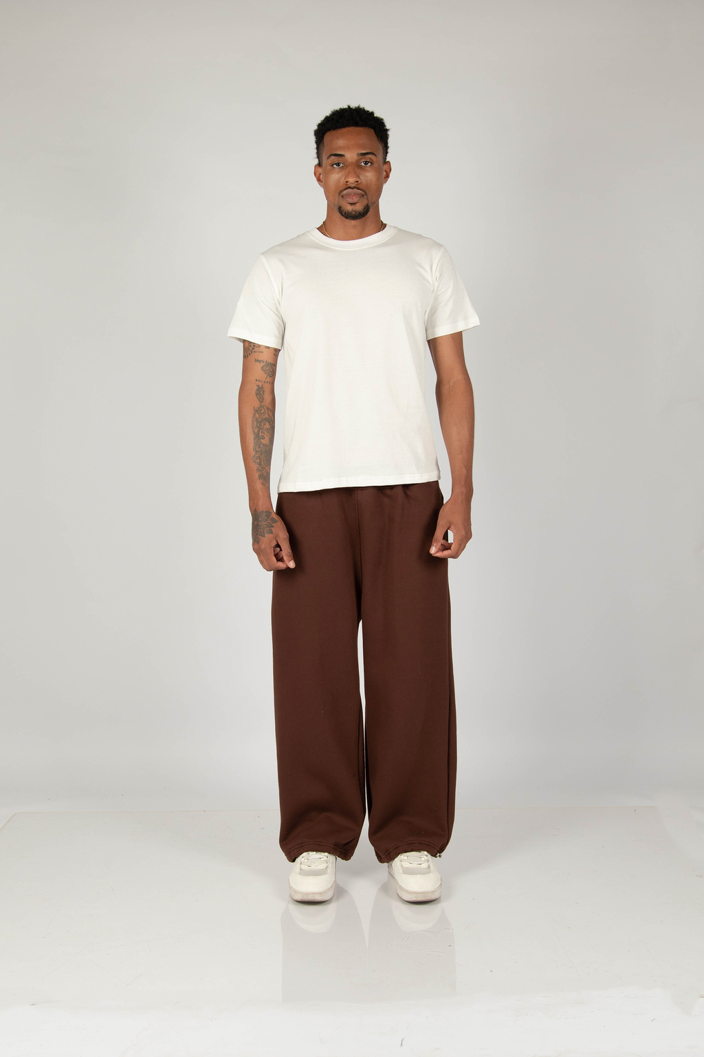 JOGGER OVERSIZE FREE MARRON