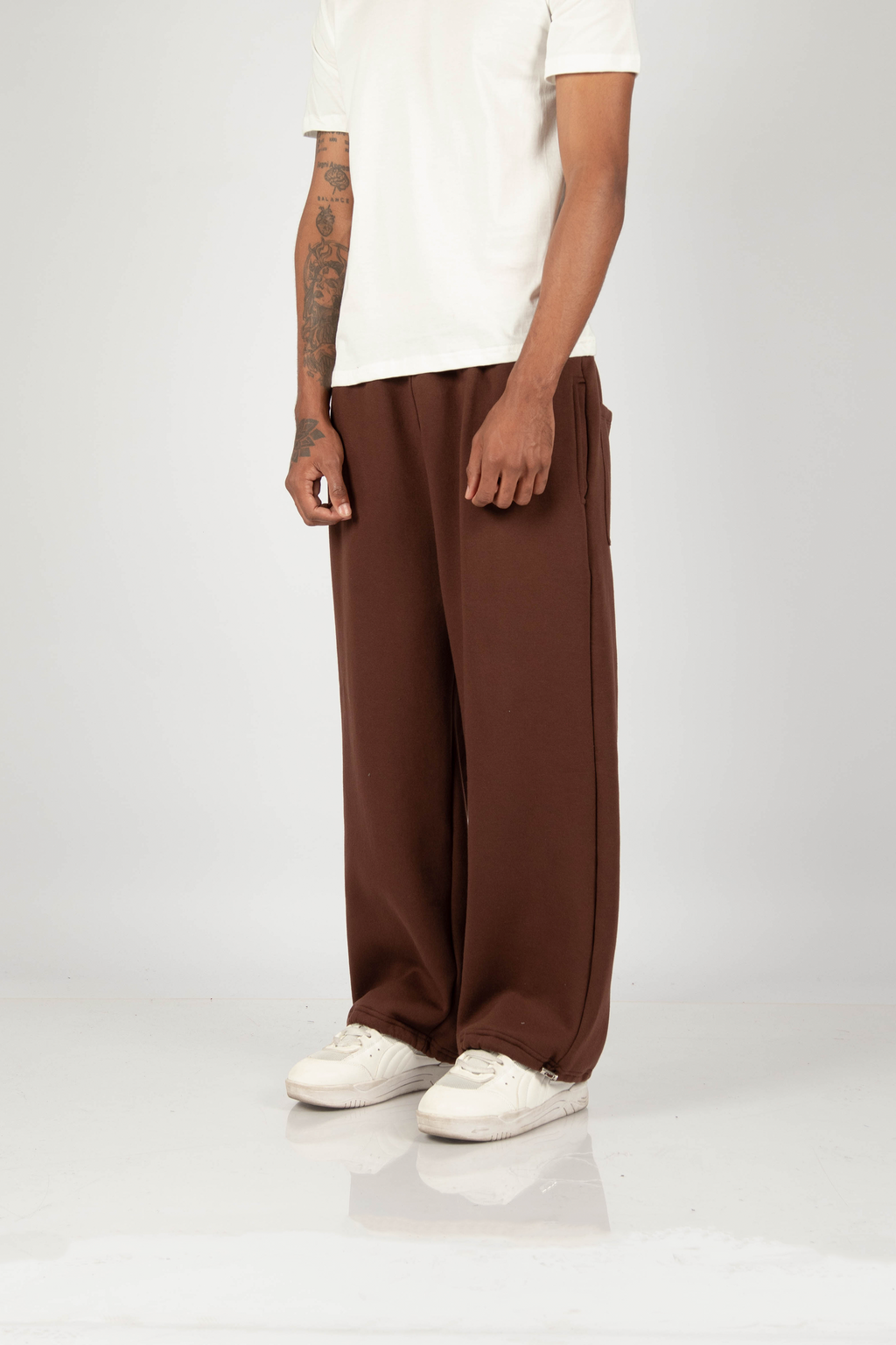 JOGGER OVERSIZE FREE MARRON