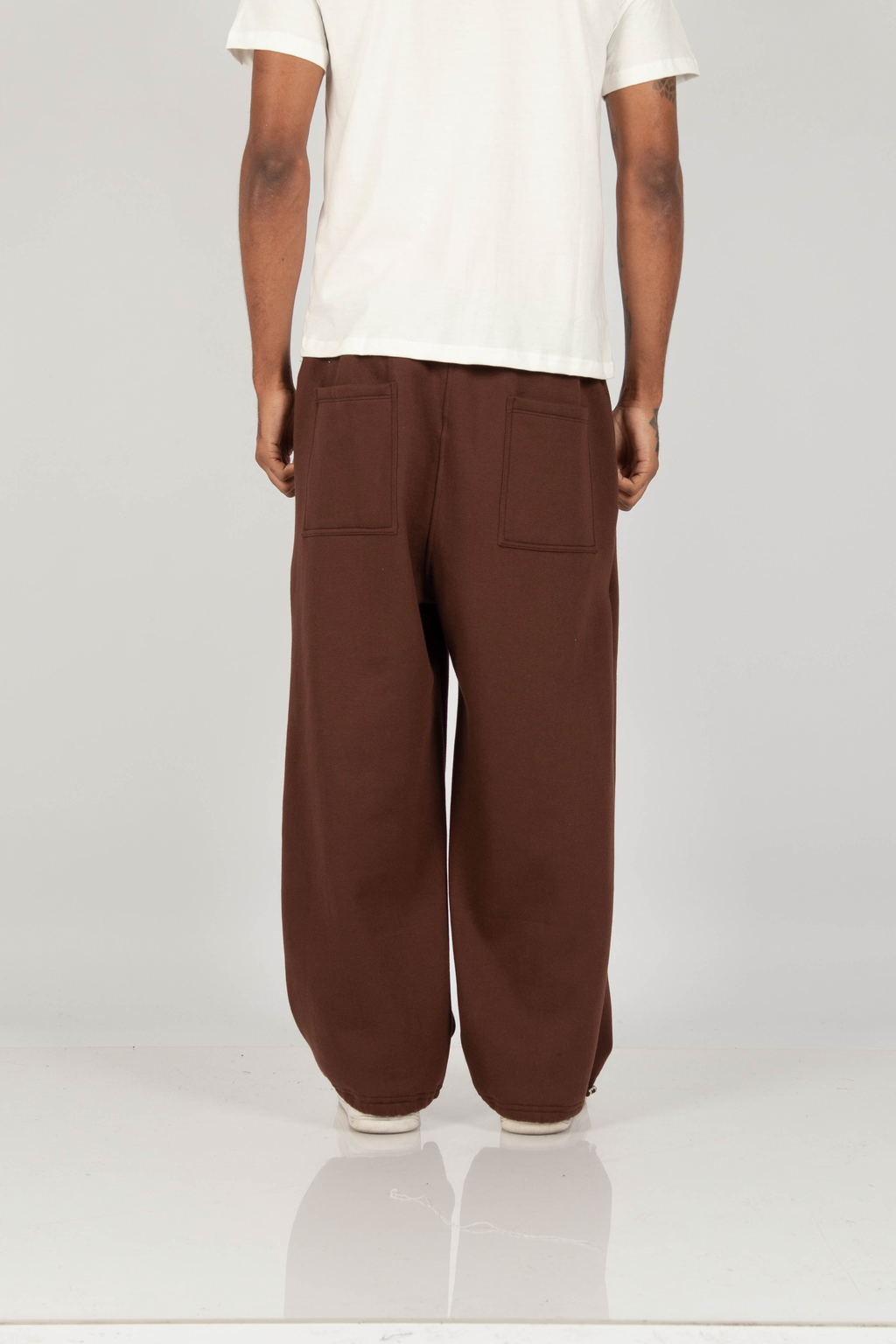 JOGGER OVERSIZE FREE MARRON