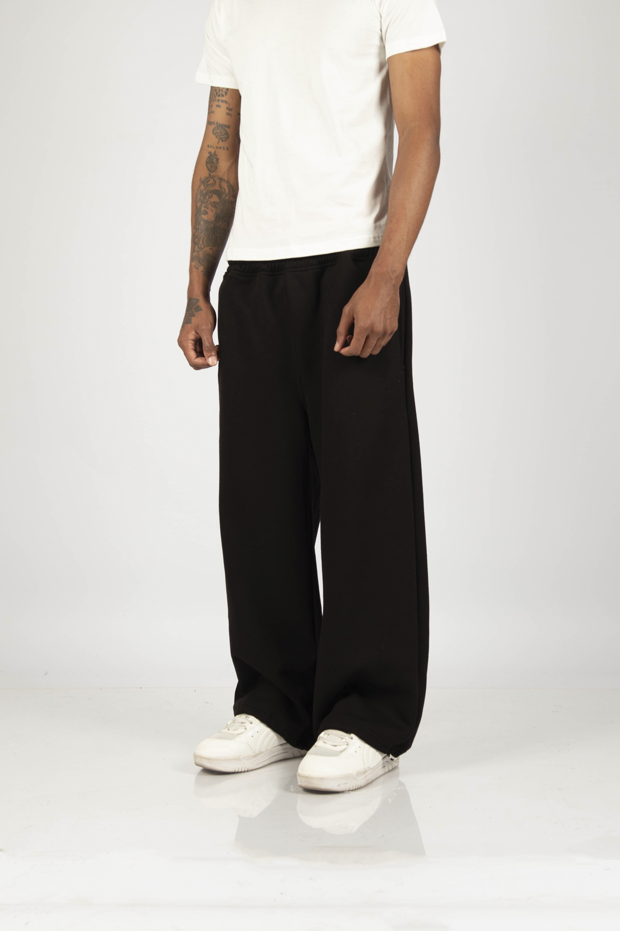 JOGGER OVERSIZE FREE NEGRO