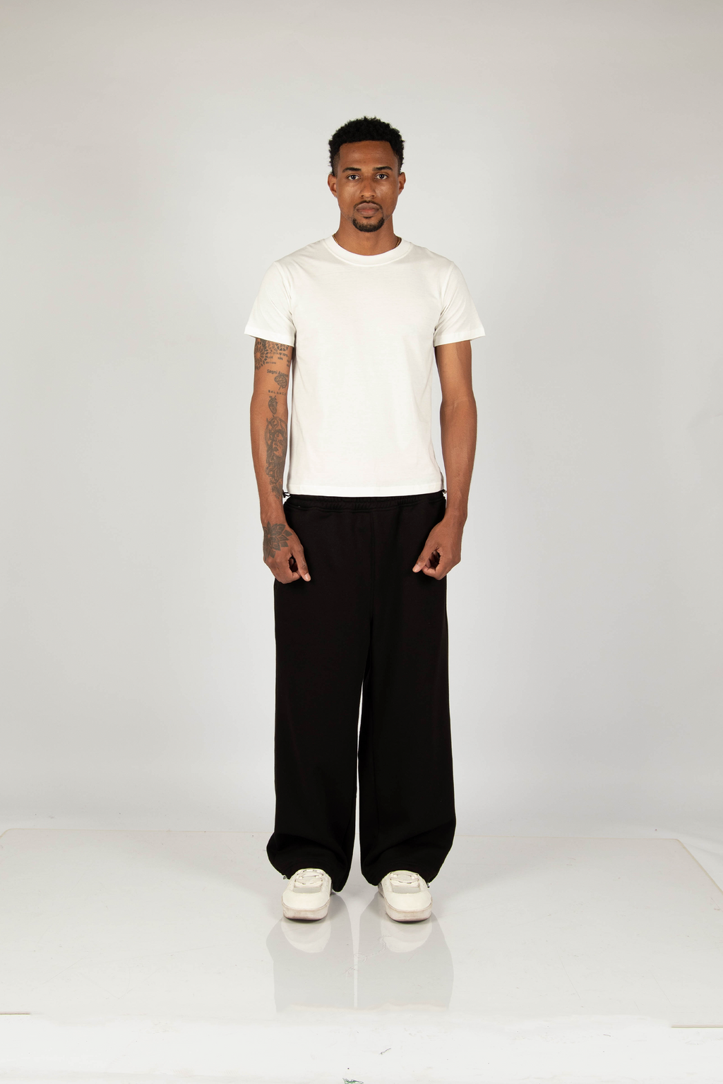 JOGGER OVERSIZE FREE NEGRO