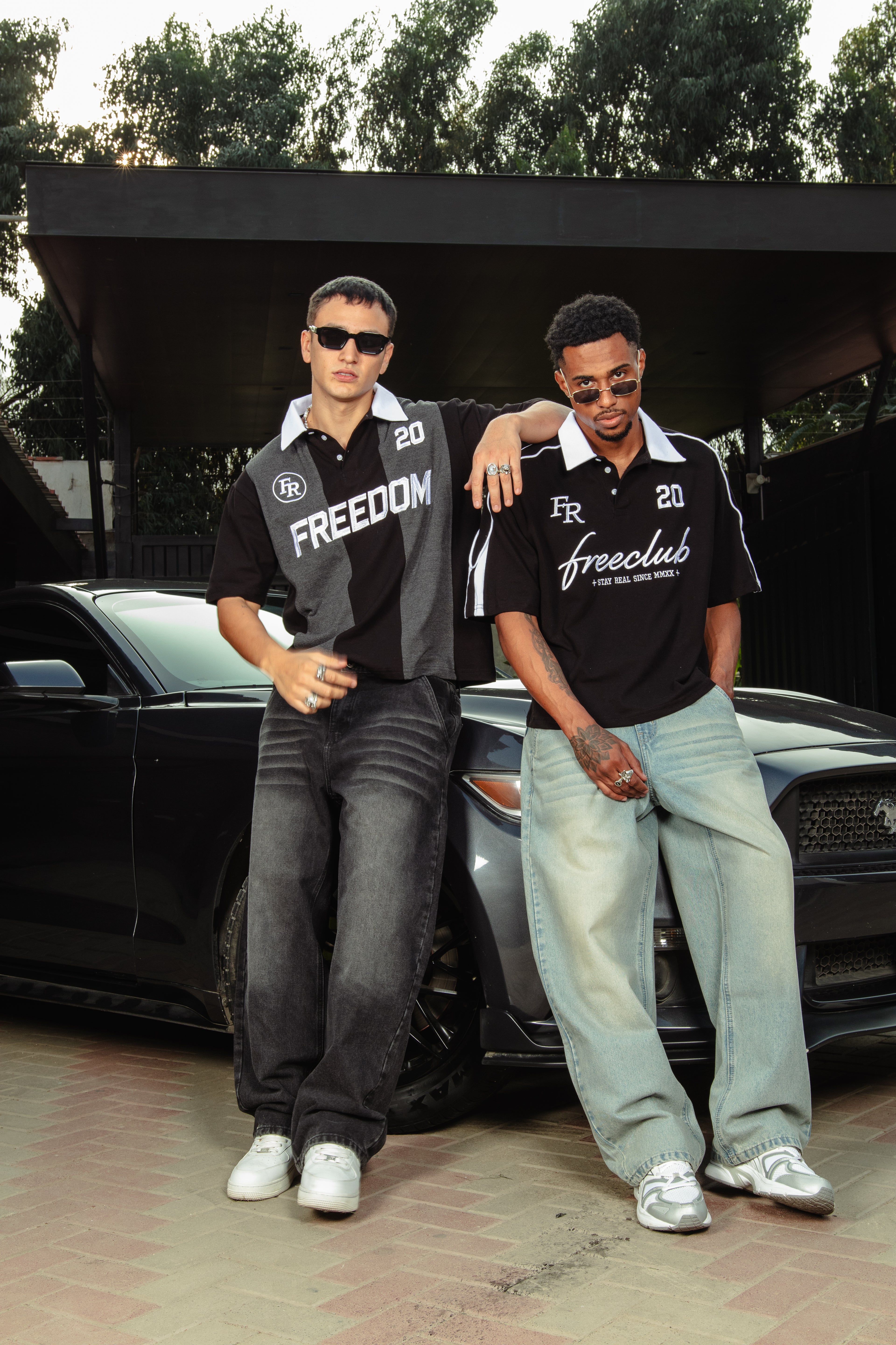 POLO PIQUÉ FREECLUD NEGRO