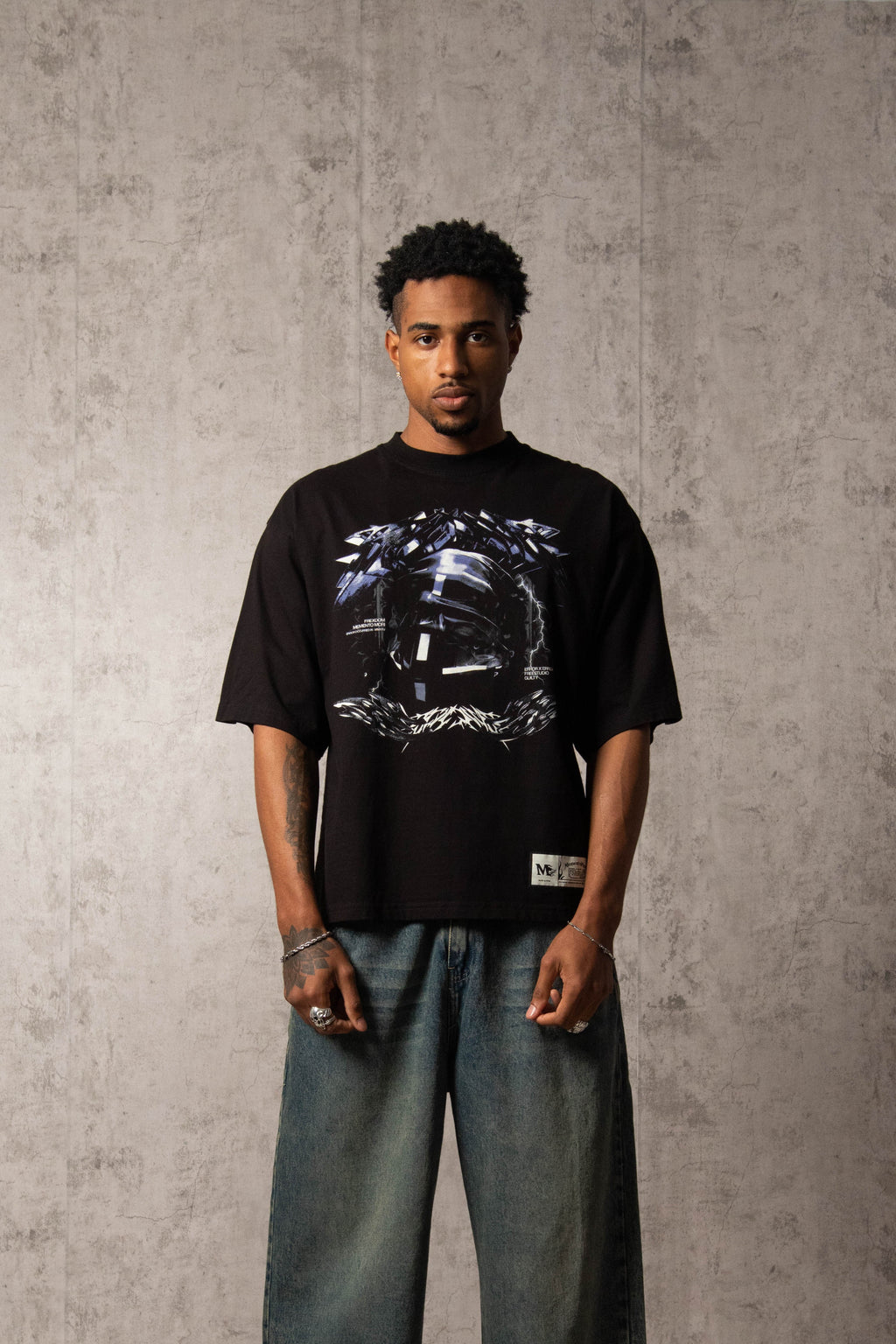 POLO MURCIÉLAGO SPINE SWORD NEGRO