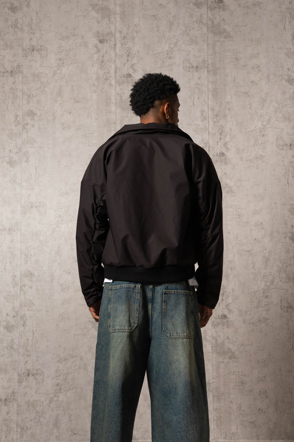 CASACA CROP SHARK PLUS NEGRO