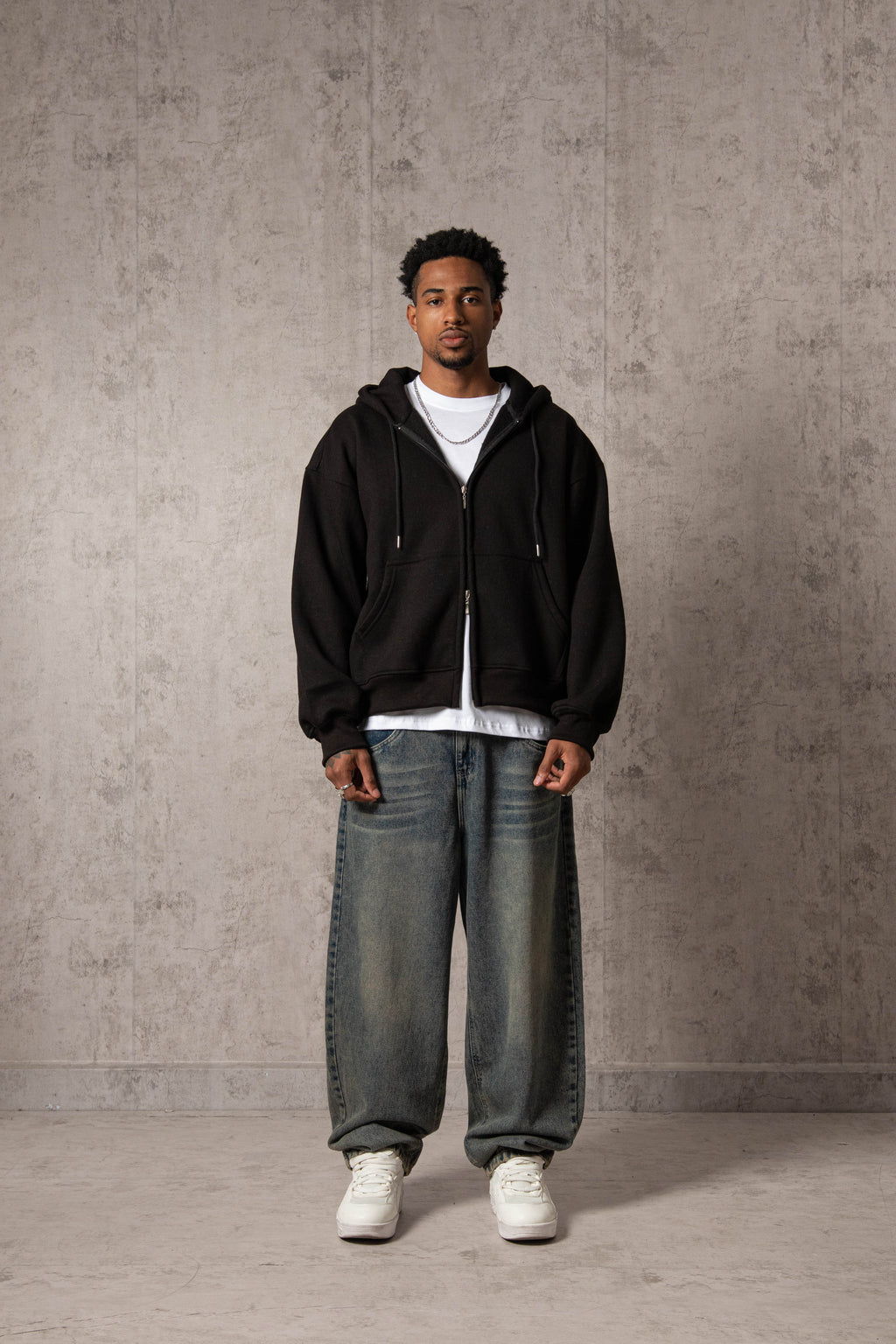 ZIP HODDIE 2.0 NEGRO
