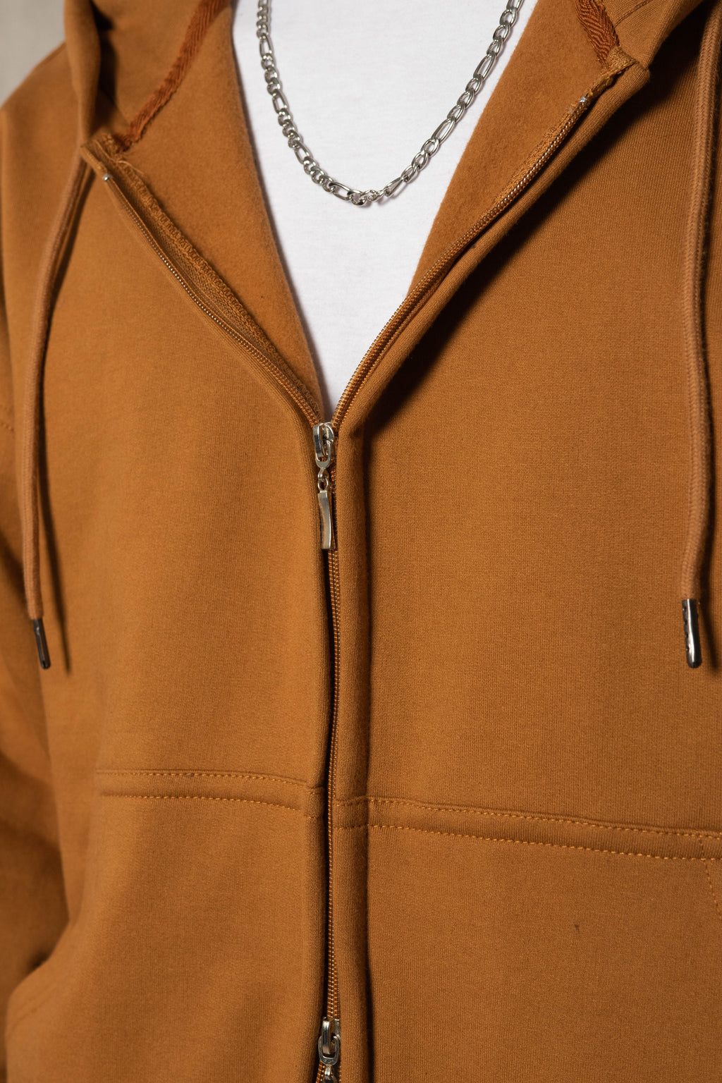 ZIP HODDIE 2.0 CAMELLO