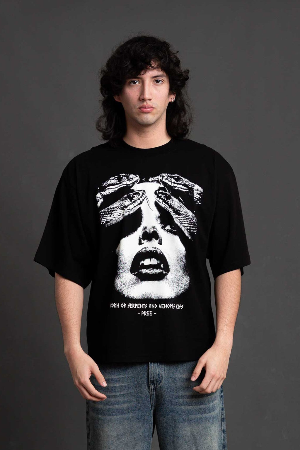 POLO MURCIÉLAGO SERPENTS NEGRO
