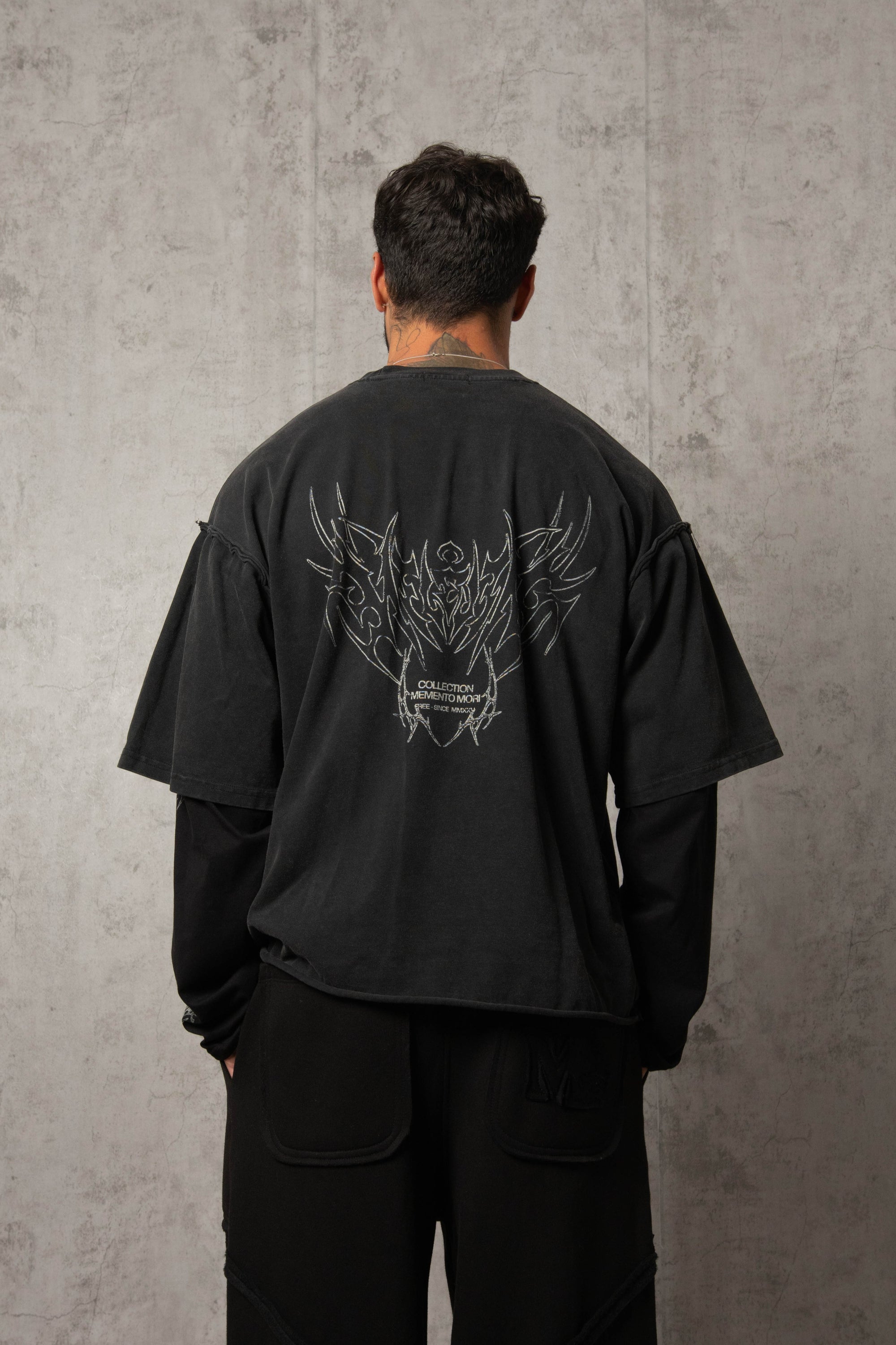 POLO DOBLE MANGA GOTHIC SKULL