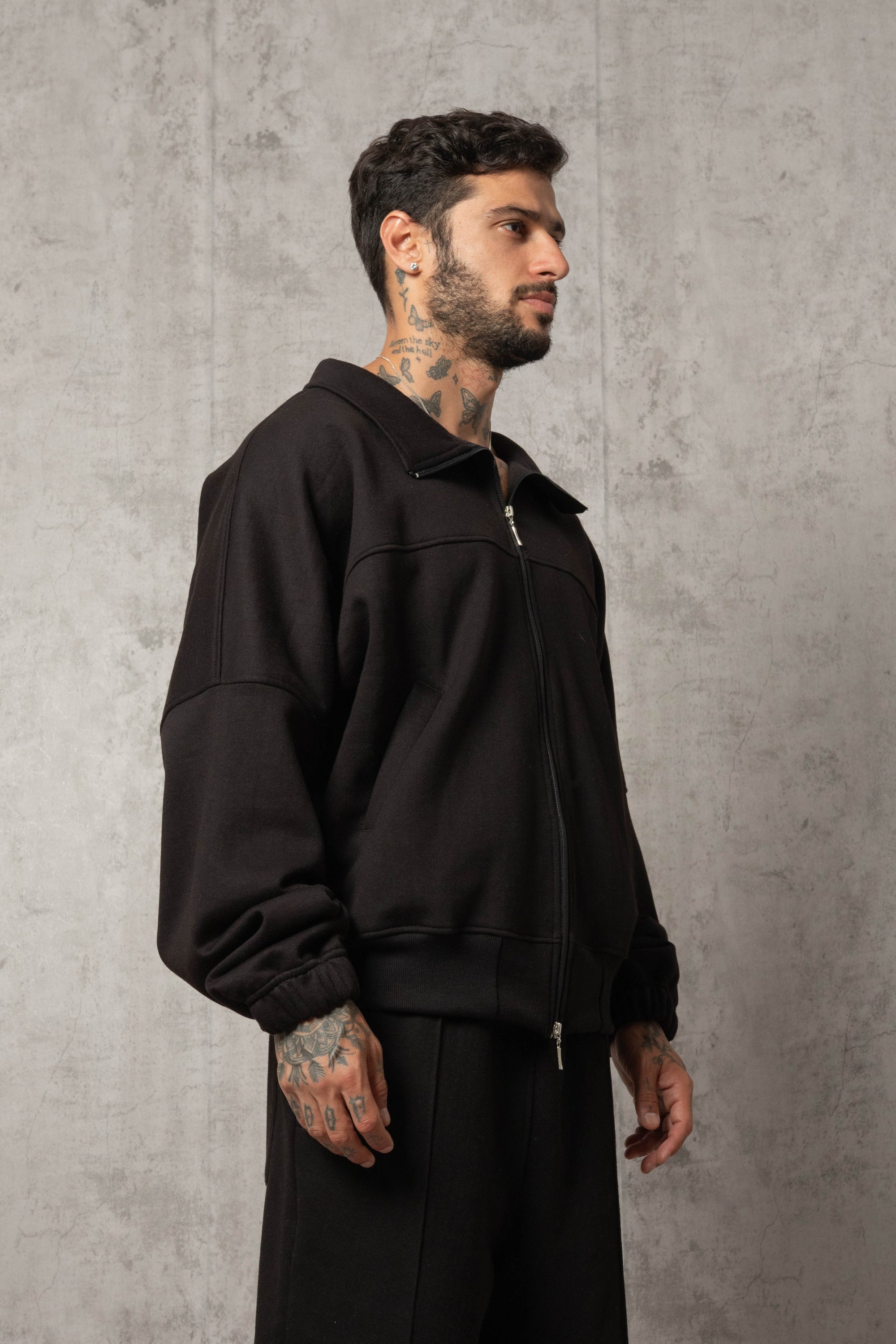 CONJUNTO ESSENTIAL WIDE NEGRO