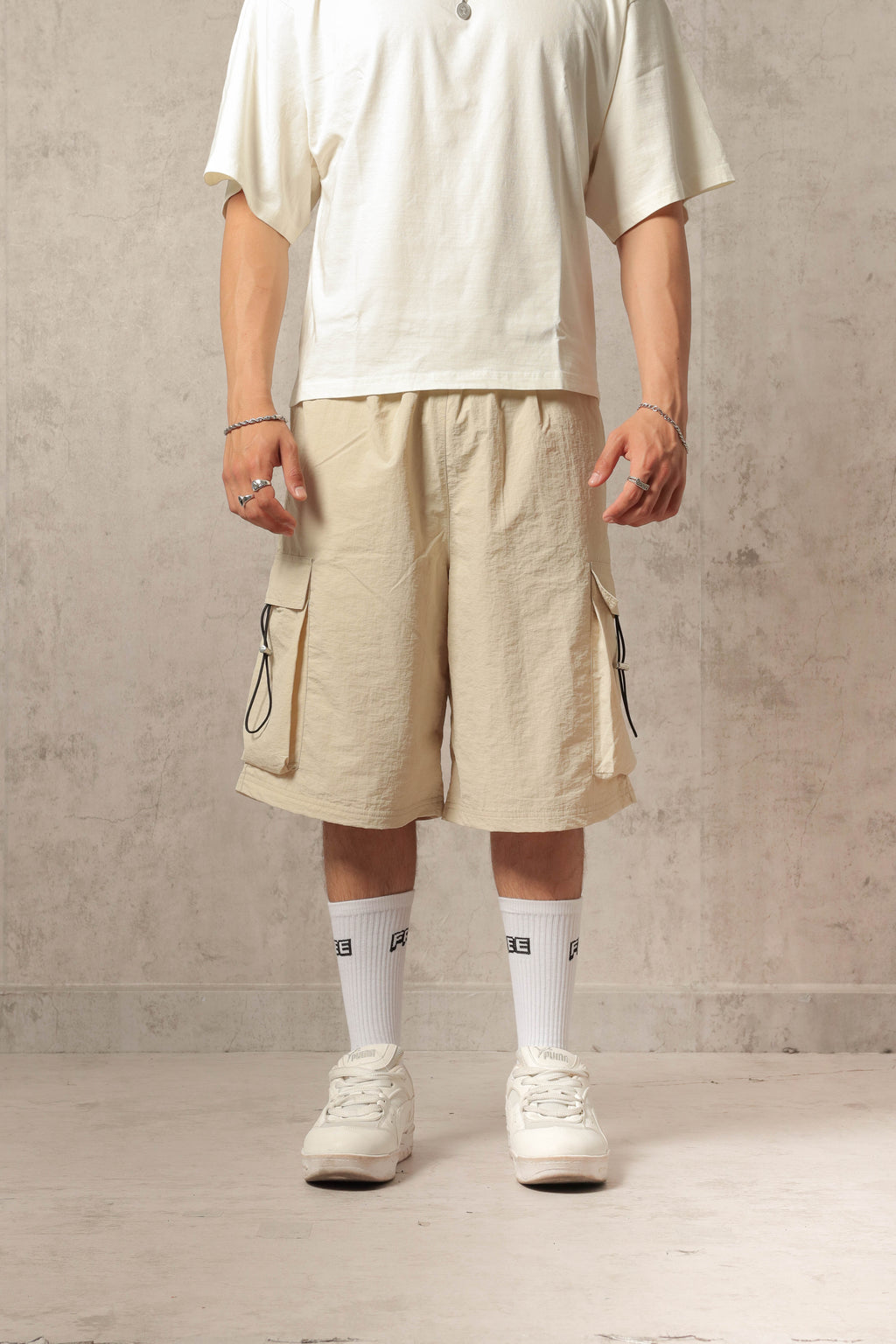 SHORT PARACHUTE CARGO HUESO