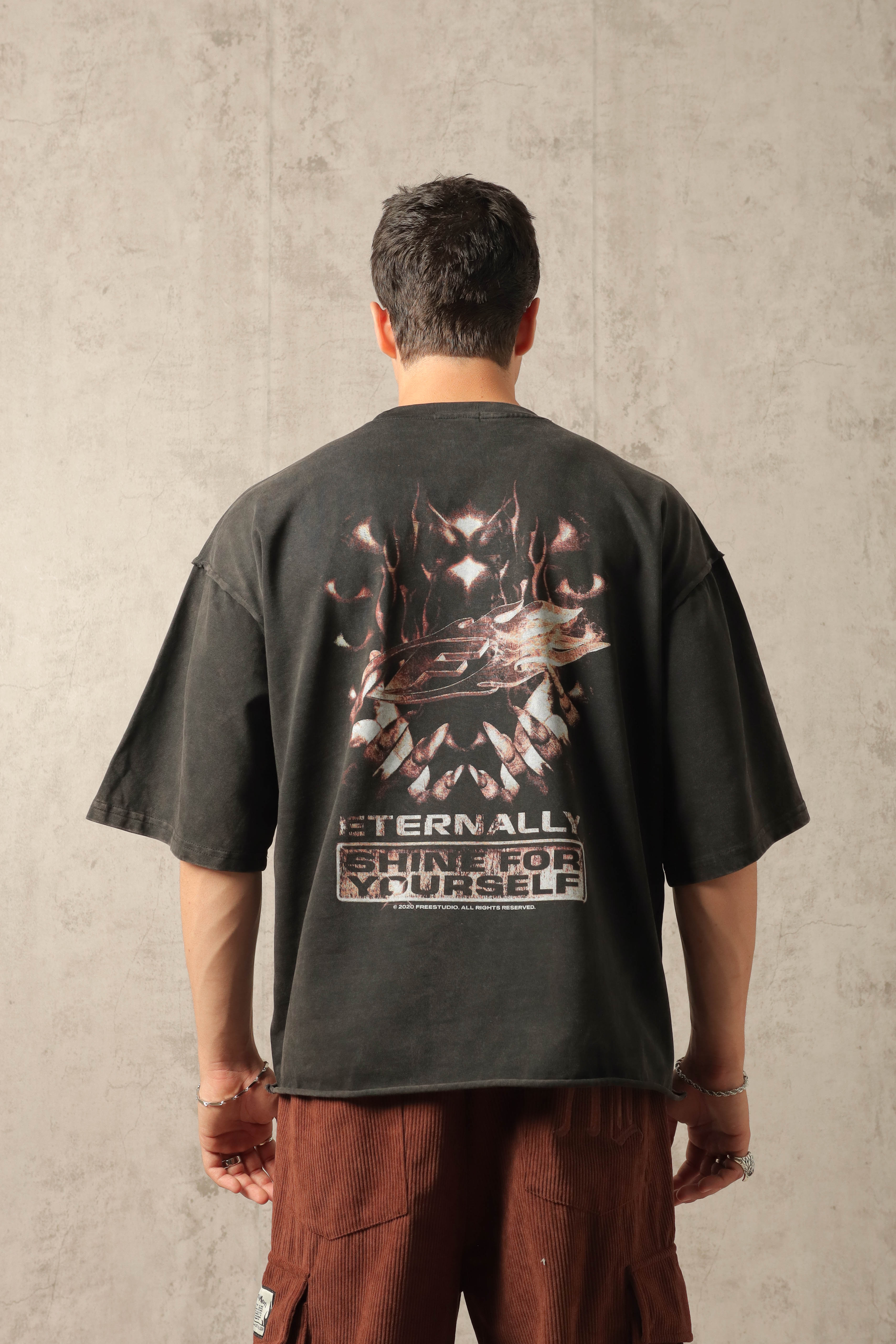 POLO GÓTICO ETERNALLY CENIZO