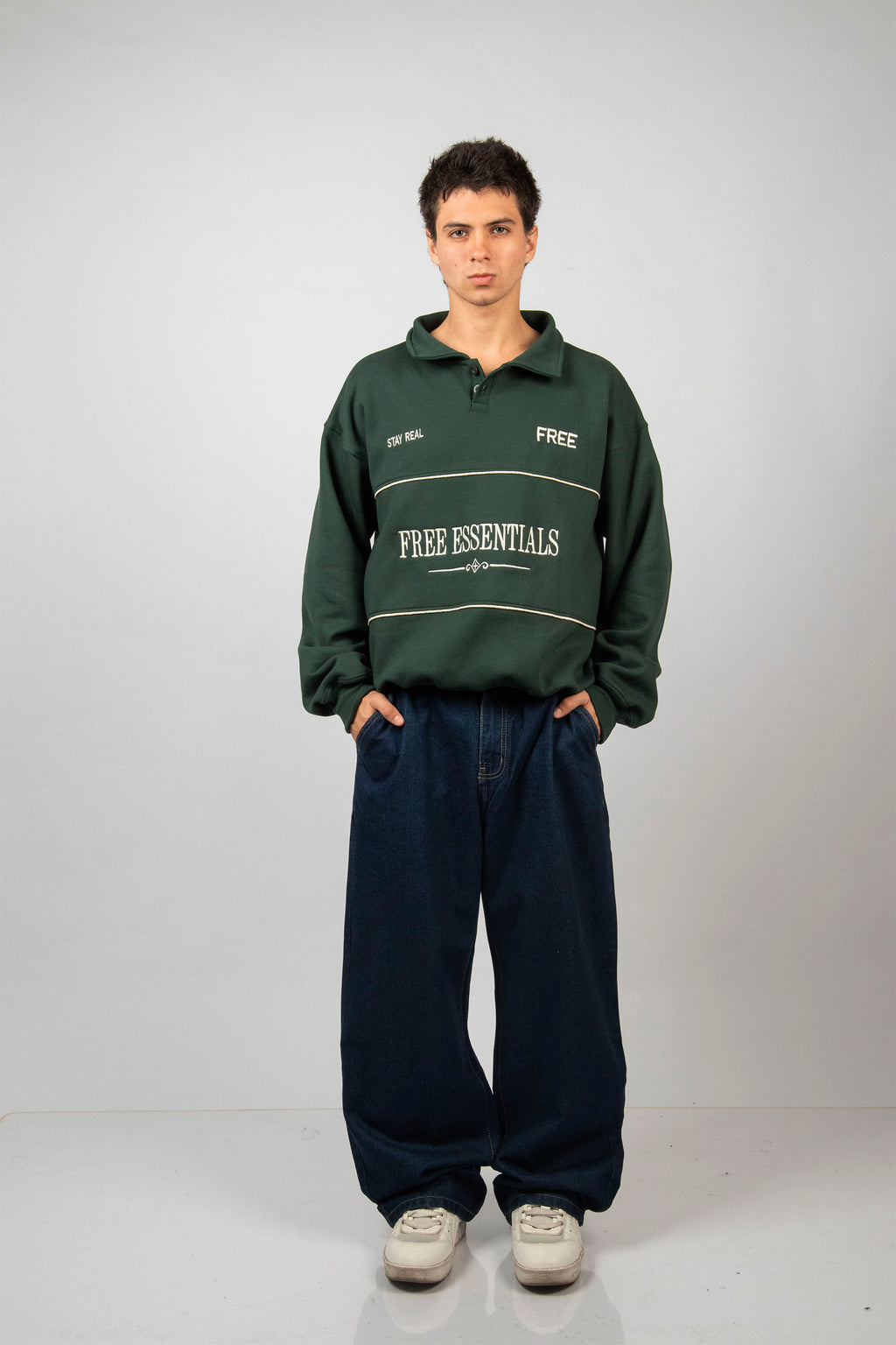 POLERA CROP FREE ESSENTIALS VERDE BOTELLA