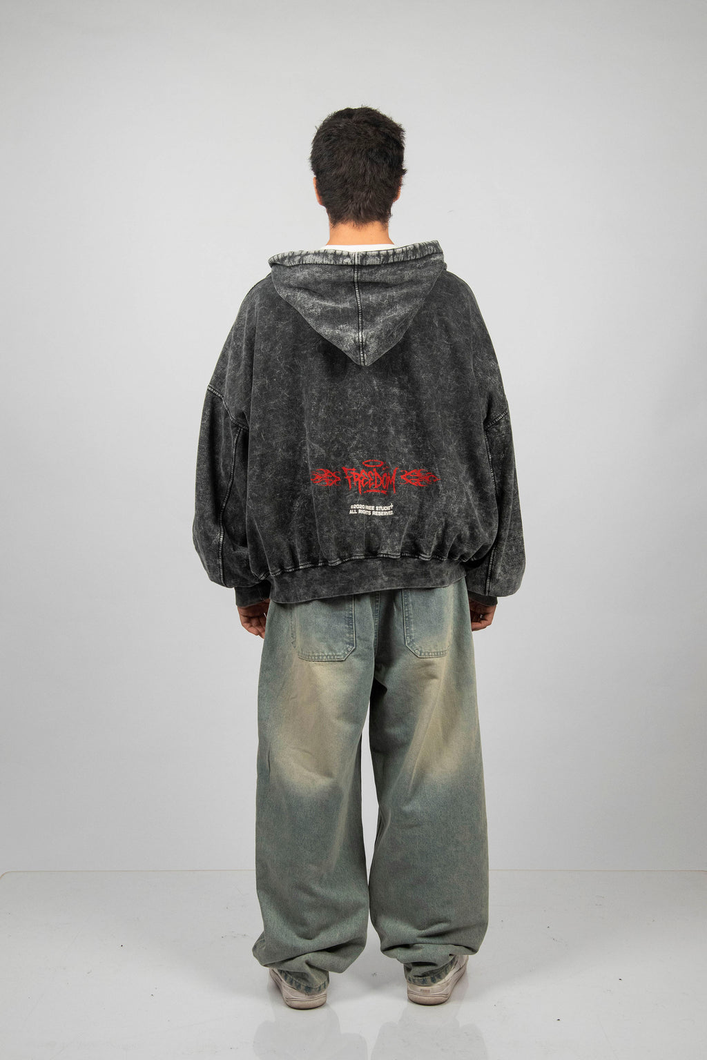 ZIP HODDIE ACIDWASH FREEDOM CENIZO