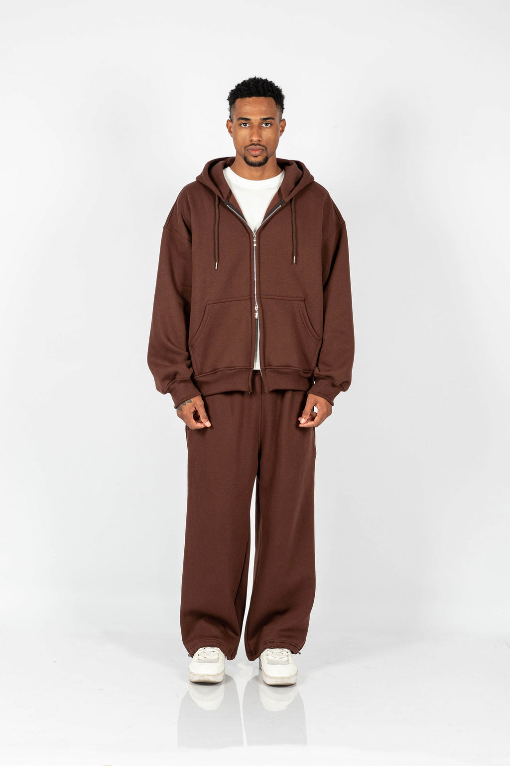 SET FREE ZIP HODDIE + JOGGER – MARRÓN